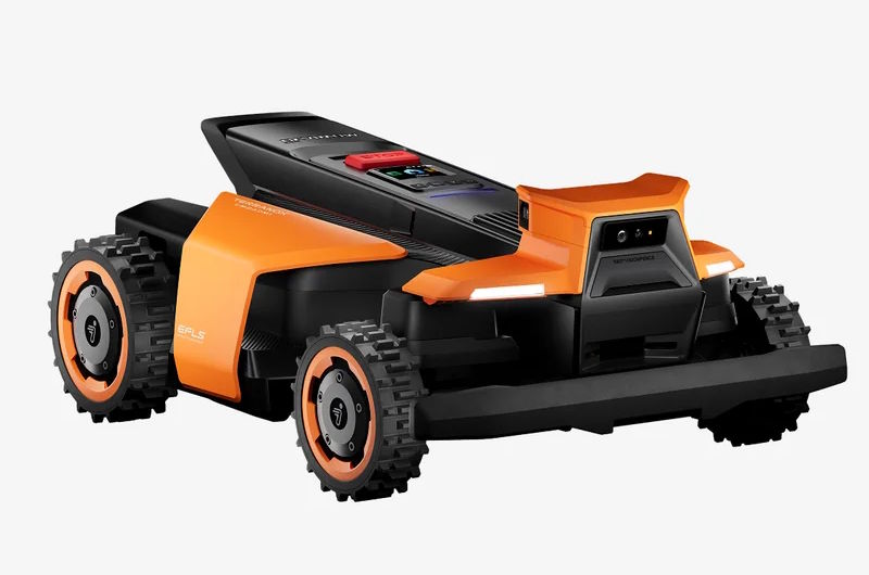 Bild von Segway Navimow Terranox CM240M1 Professional Mähroboter